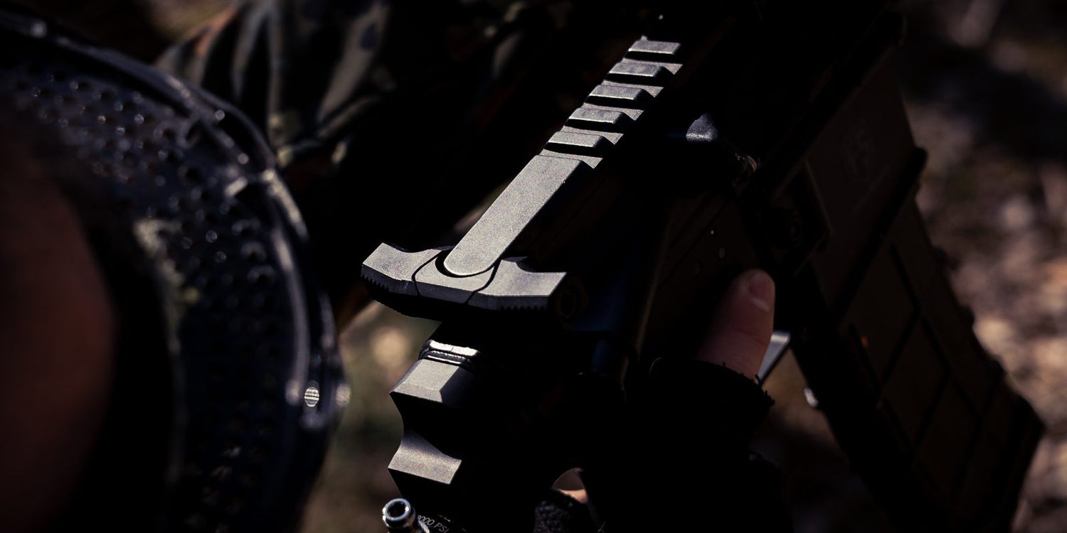 ONERO T15 Charging Handle — alternate view 9