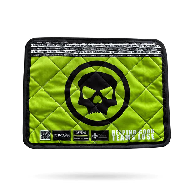 Microfiber Cloth – Infamous — alternate view 4