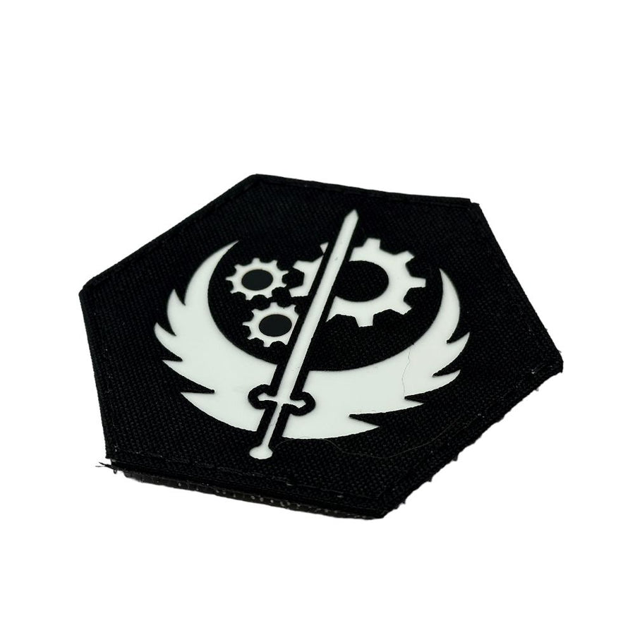 Brotherhood of Steel — alternate view 3