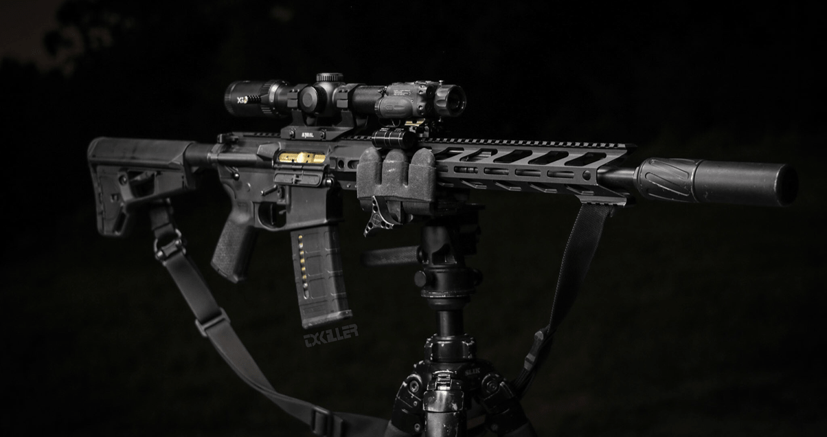 STNGR HWK® M-LOK Free Float AR-15 Handguard – Black — alternate view 2