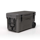 Super Cooler Roto-Moldado Cobalt de 55 Quartos com Rodas