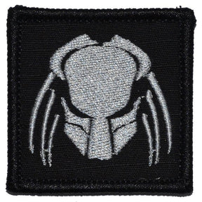 Predator Head - 2x2 Patch in Black