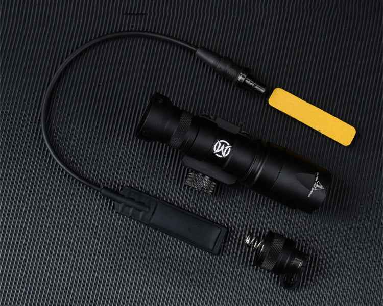 WADSN Compact LED Flashlight, alternate view 3