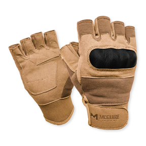 Guantes tácticos de medio dedo con nudillos duros