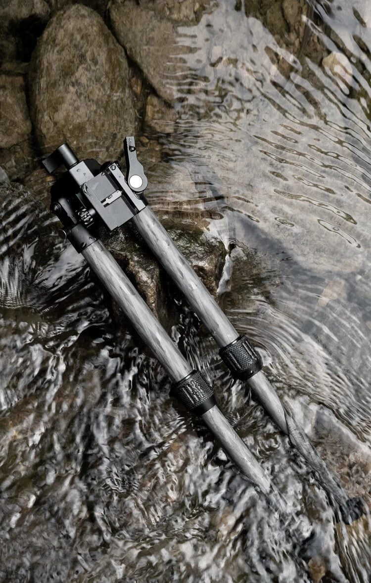 Linkogear HB-C02M Carbon Fiber QD Bipod, alternate view 3