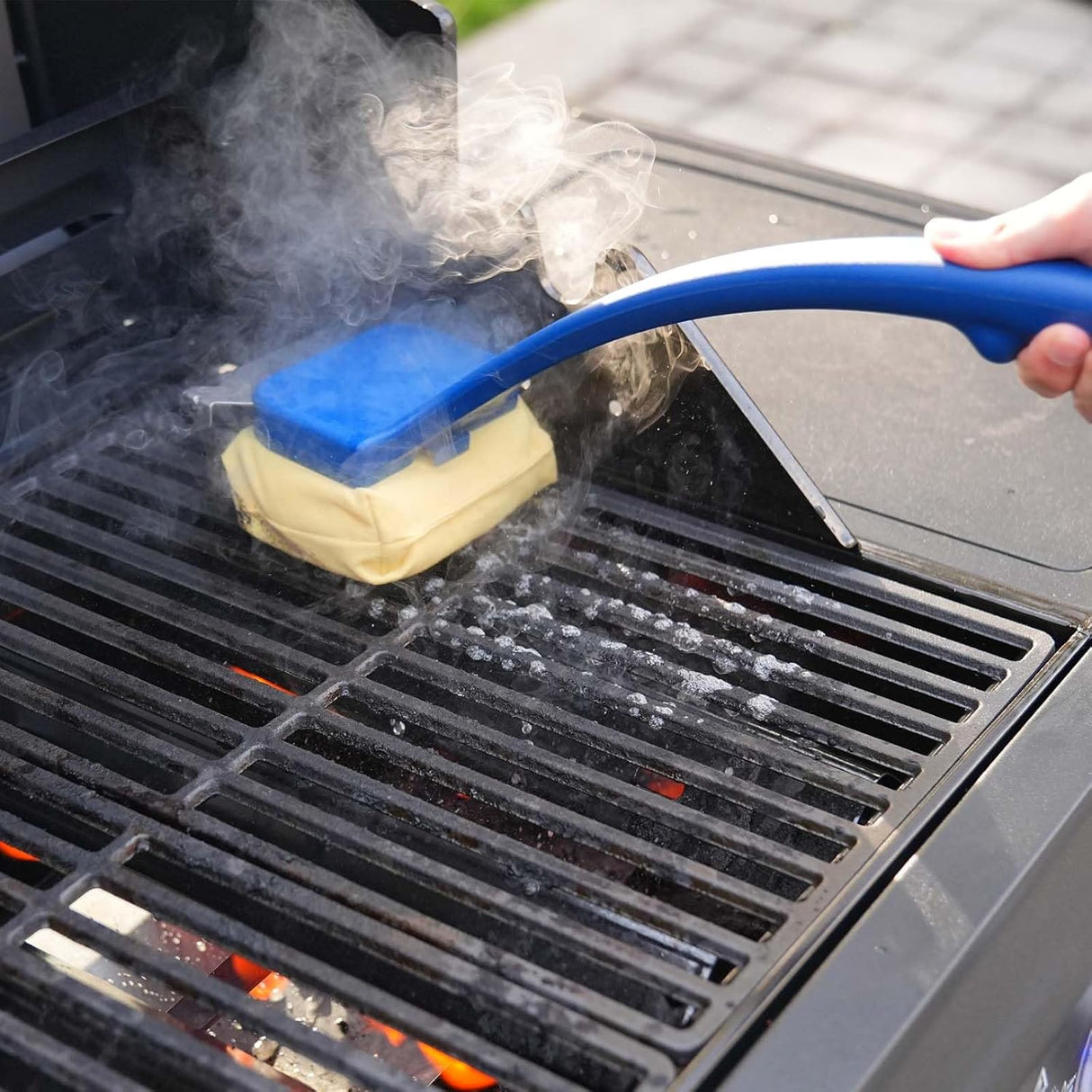 Grill Brush Bristle-Free with Replaceable Heat Resistant Kevlar Head Multi-Function Scraper BBQ Grilling Accessories, BBQ