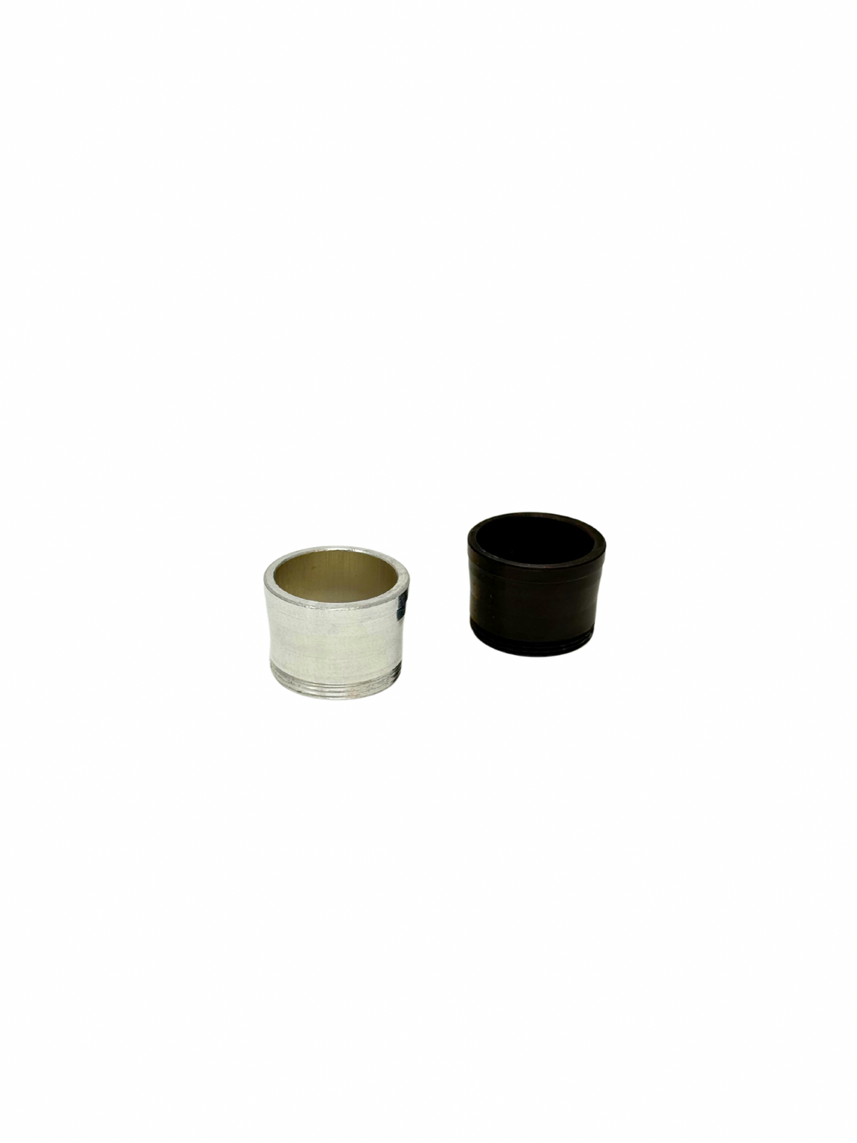SSC Ion Threaded Feedneck Adapter in Planet Eclipse Low Rise, alternate view 3
