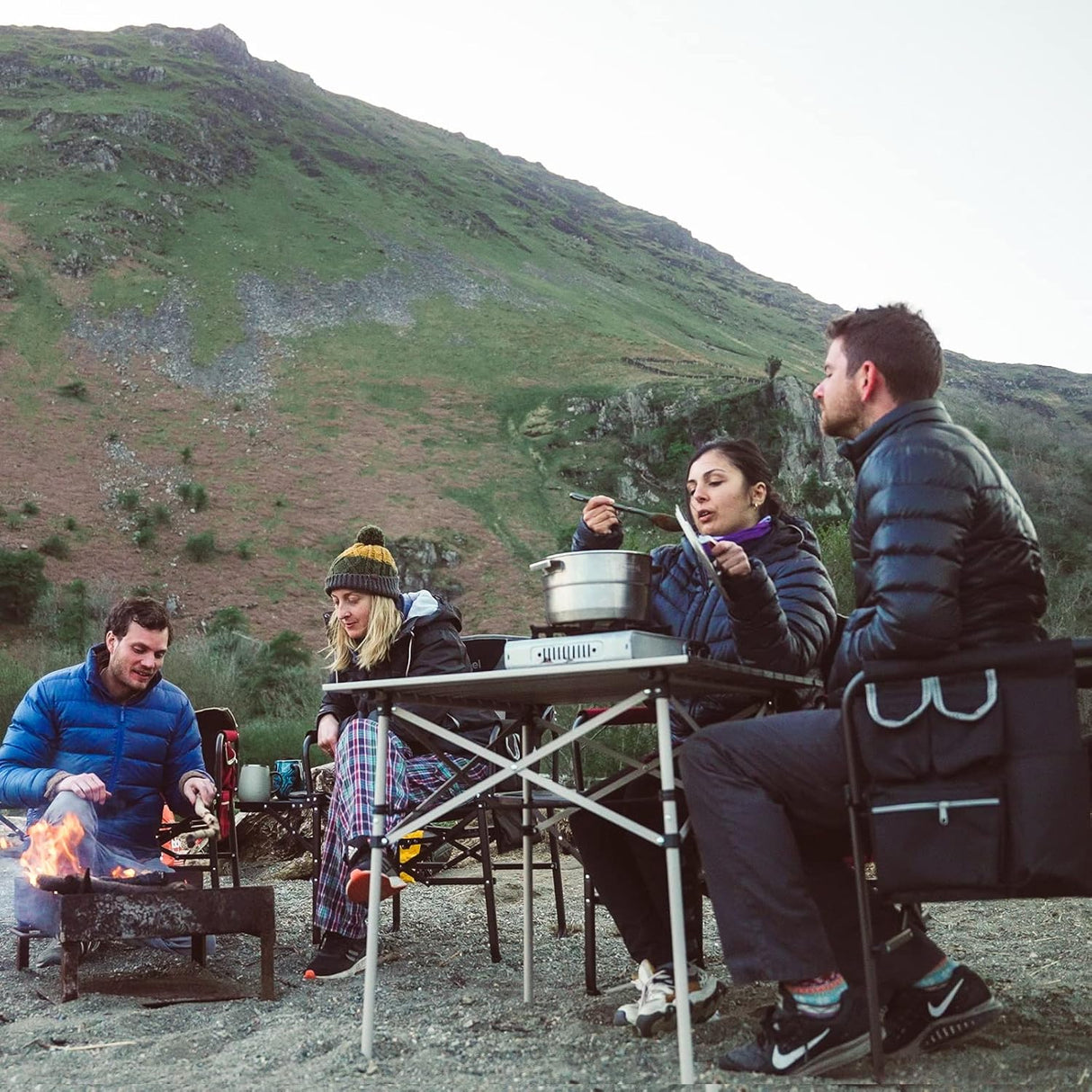 SUNNYFEEL Outdoor Folding Table | Lightweight Compact Aluminum Camping Table, Roll Up Top 4 People Portable Camp Square