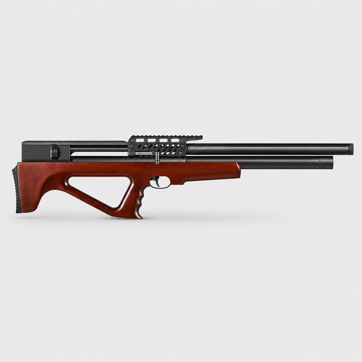 Pinty Striker kompakt bullpup