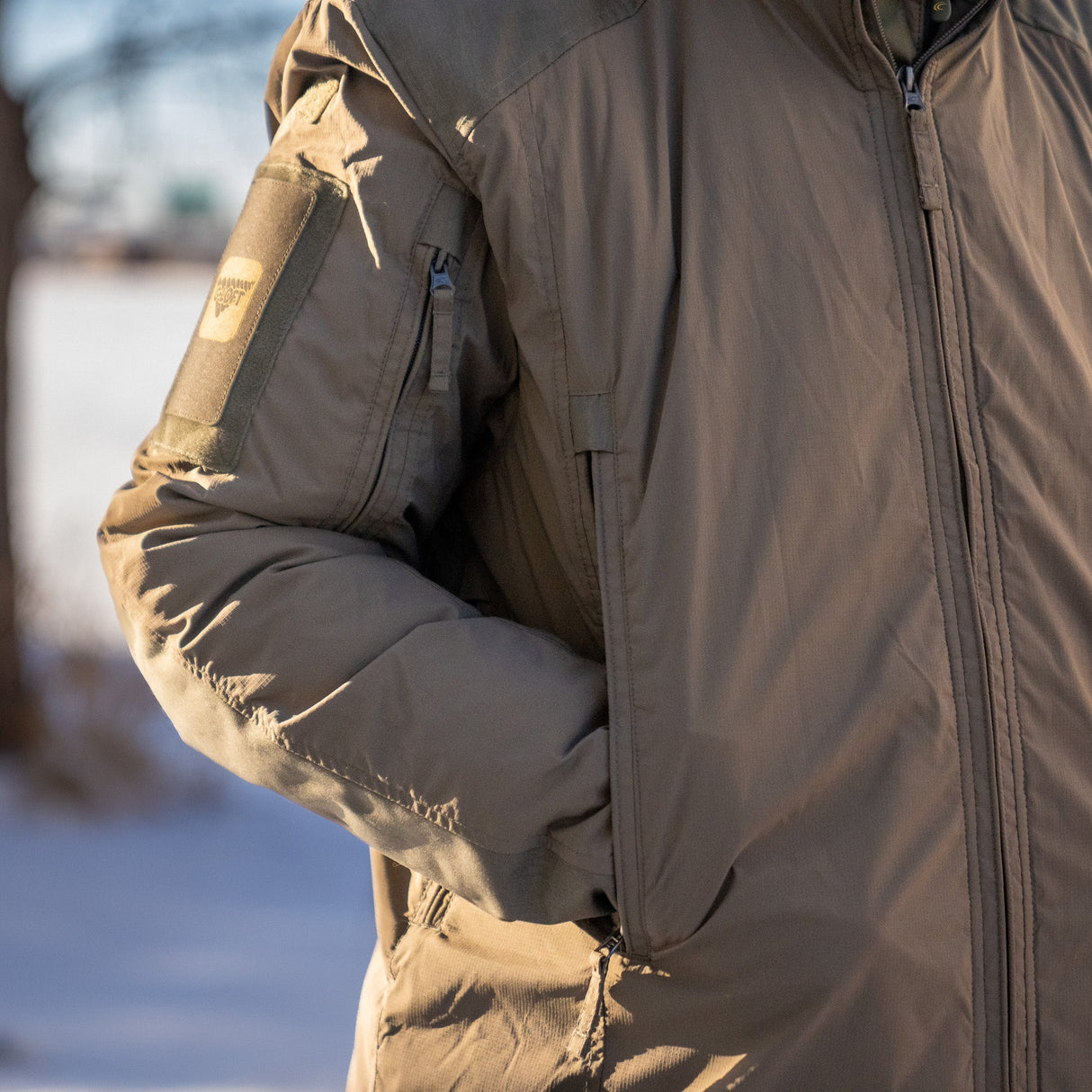 Carinthia HIG 4.0 Jacket, alternate view 6