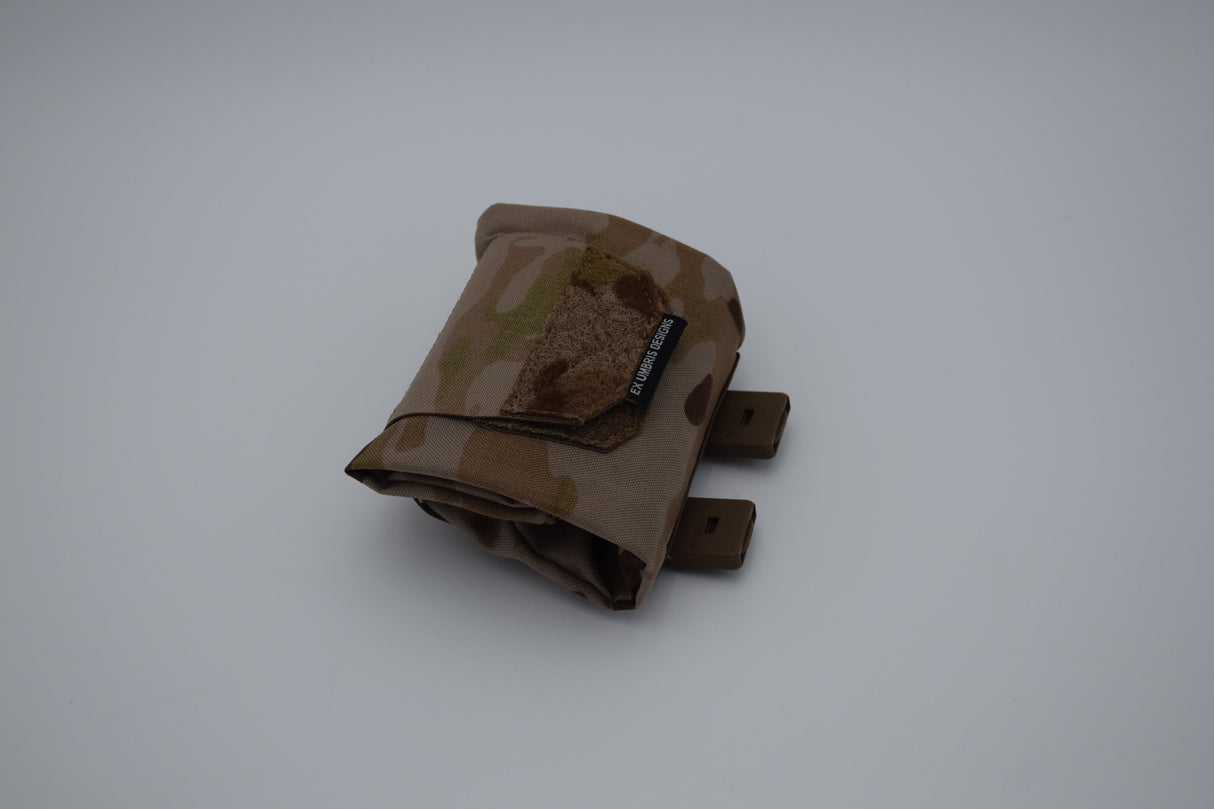 Tri-Fold Dump Pouch in Black, alternate view 5