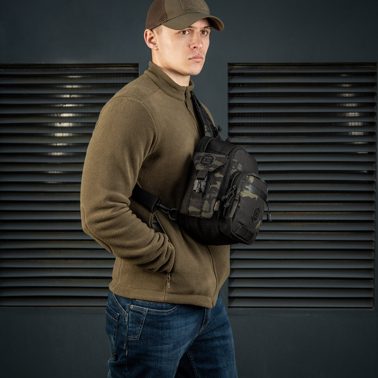 M-Tac Smartphone Pouch Elite Hex, alternate view 9