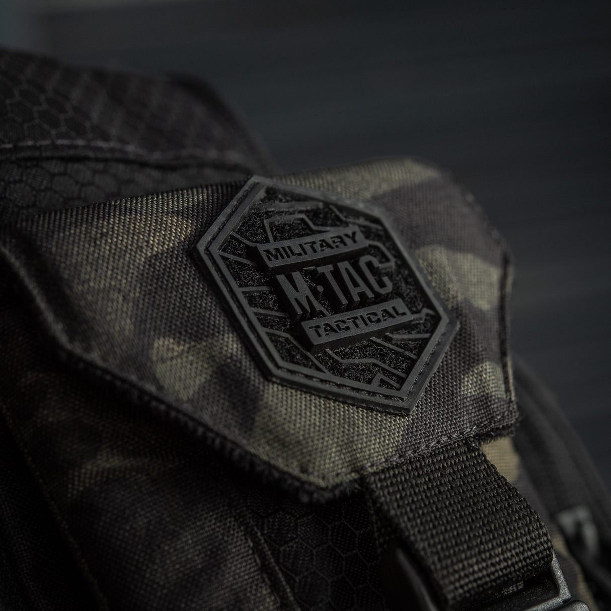 M-Tac Smartphone Pouch Elite Hex, alternate view 11