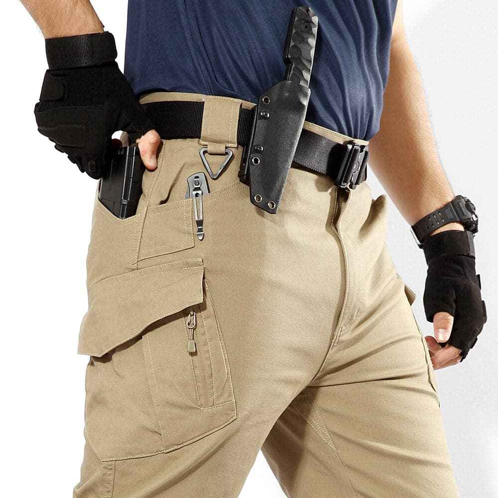 Raven Supply Men's Tactical Cargo Pants in Black, alternate view 2
