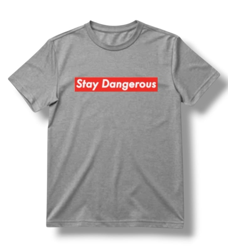 T-shirt "MANTÉM-TE PERIGOSO" (CINZA MESCLADO)
