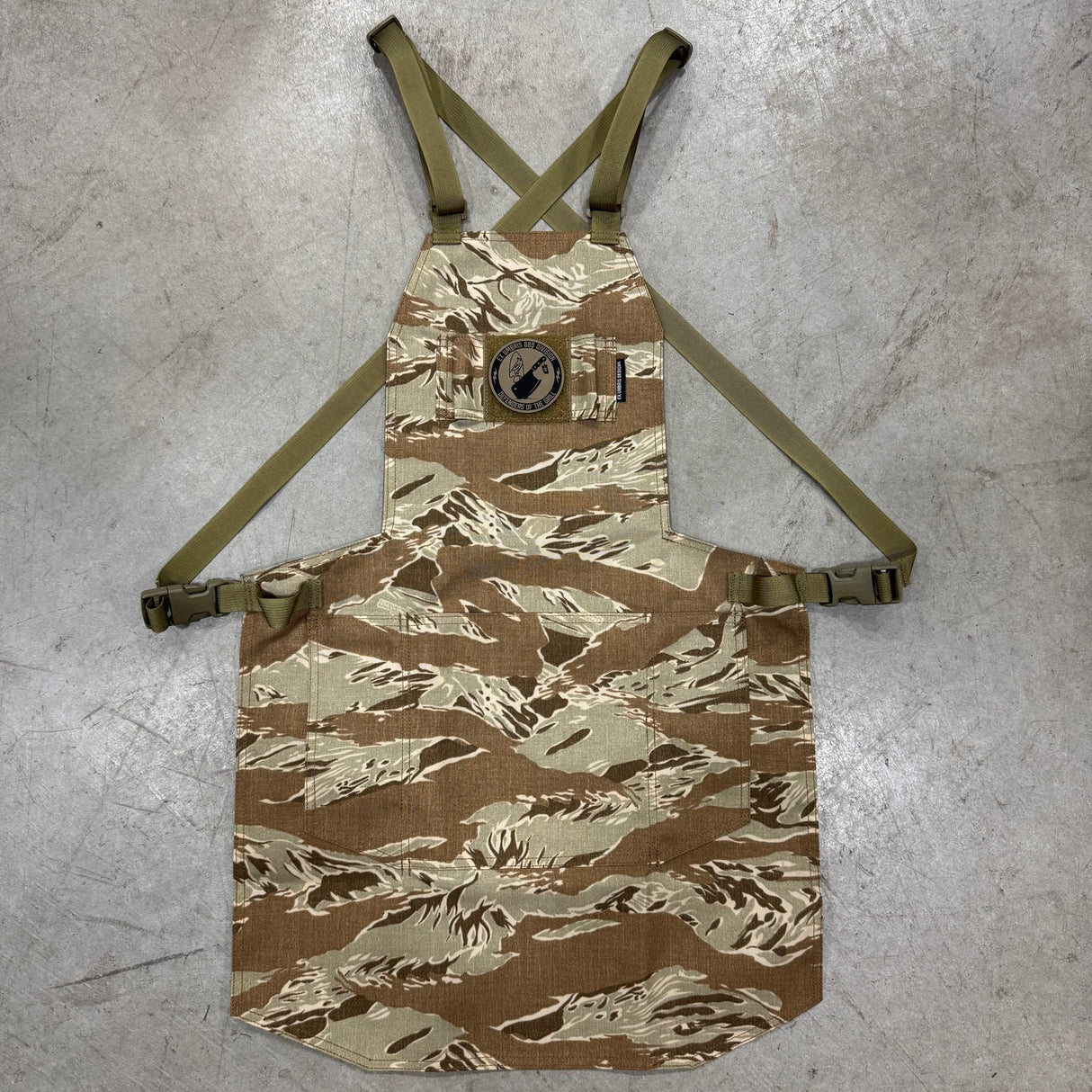 Ex Umbris Designs Cordura Utility Apron in Multicam Arid, alternate view 7