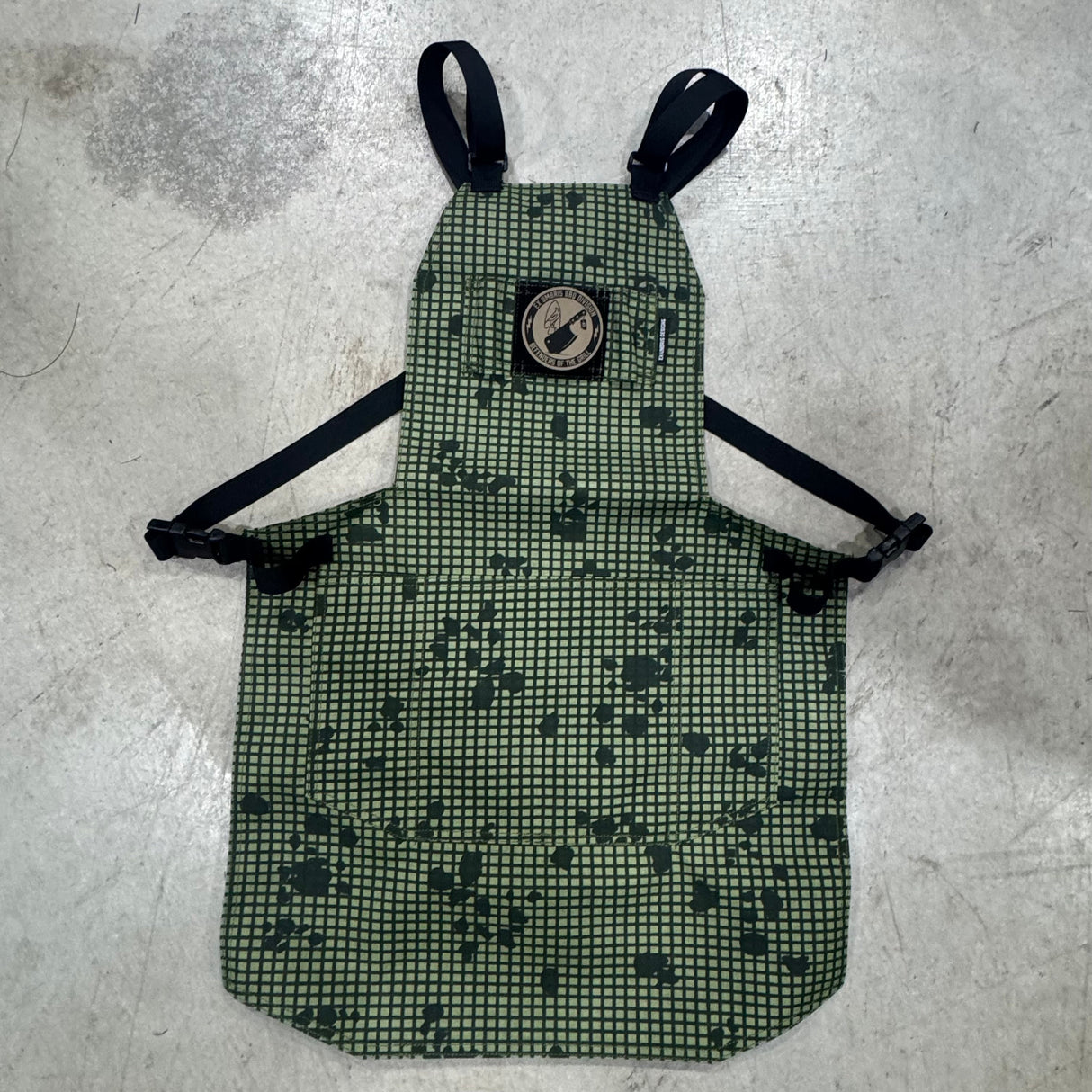 Ex Umbris Designs Cordura Utility Apron in Multicam Tropic, alternate view 9