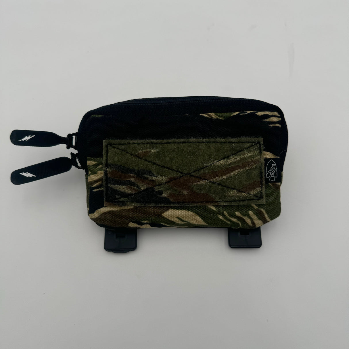 Admin Pouch, alternate view 14