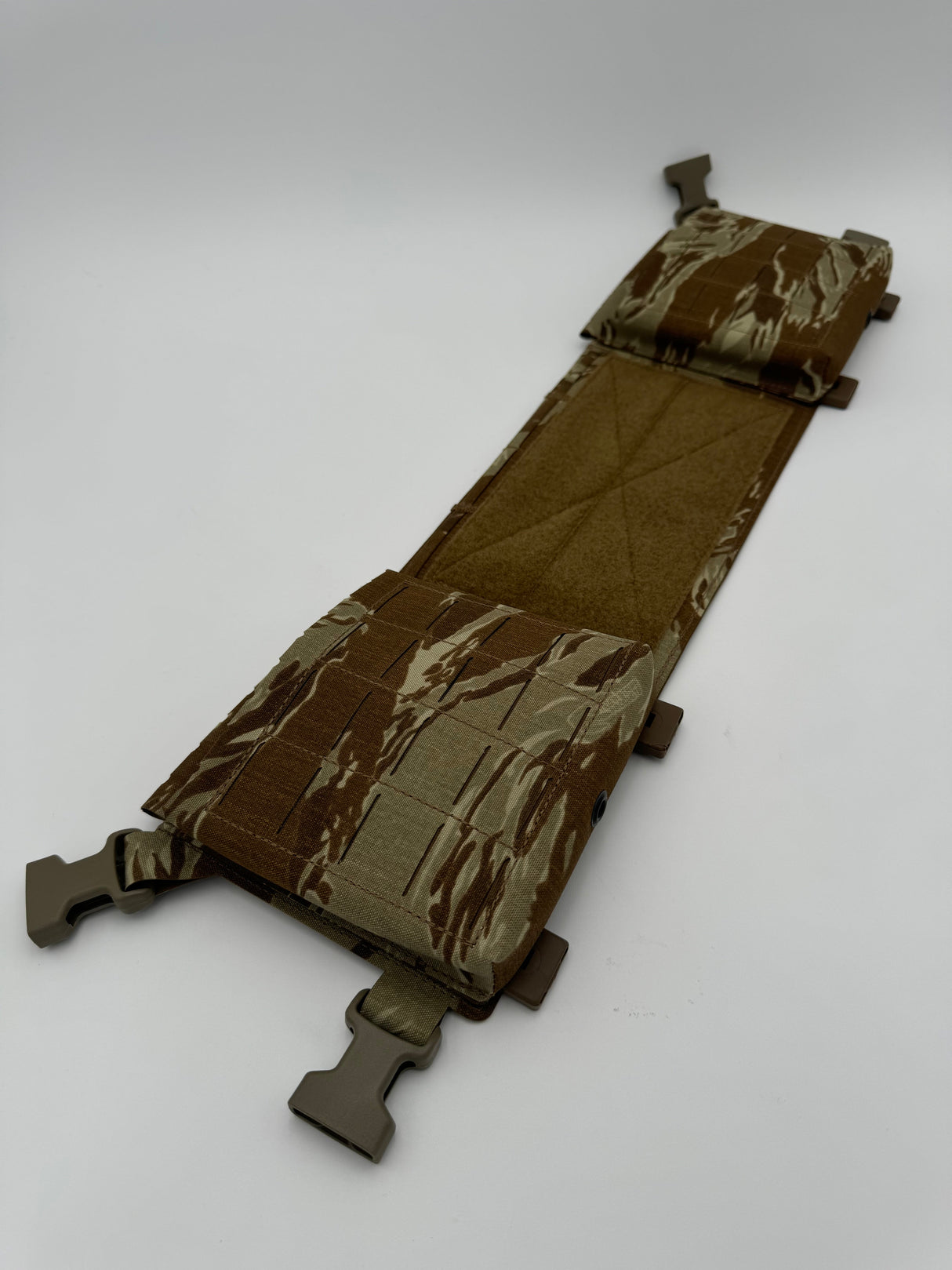 Double 5.56 MOLLE Placard in Multicam Tropic, alternate view 4