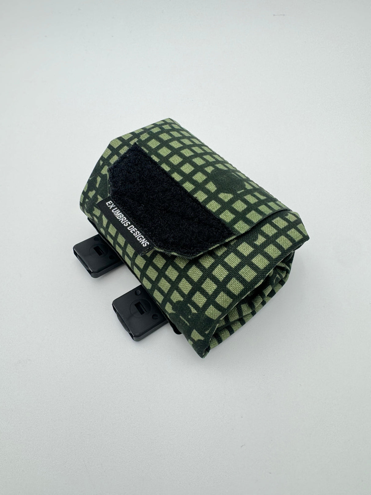 Tri-Fold Dump Pouch, alternate view 26