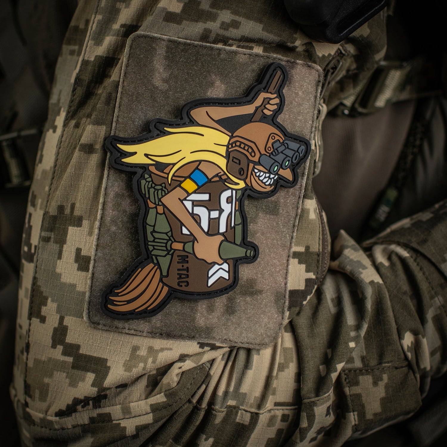 M-Tac Baba Yaga Vertical PVC Patch, alternate view 8