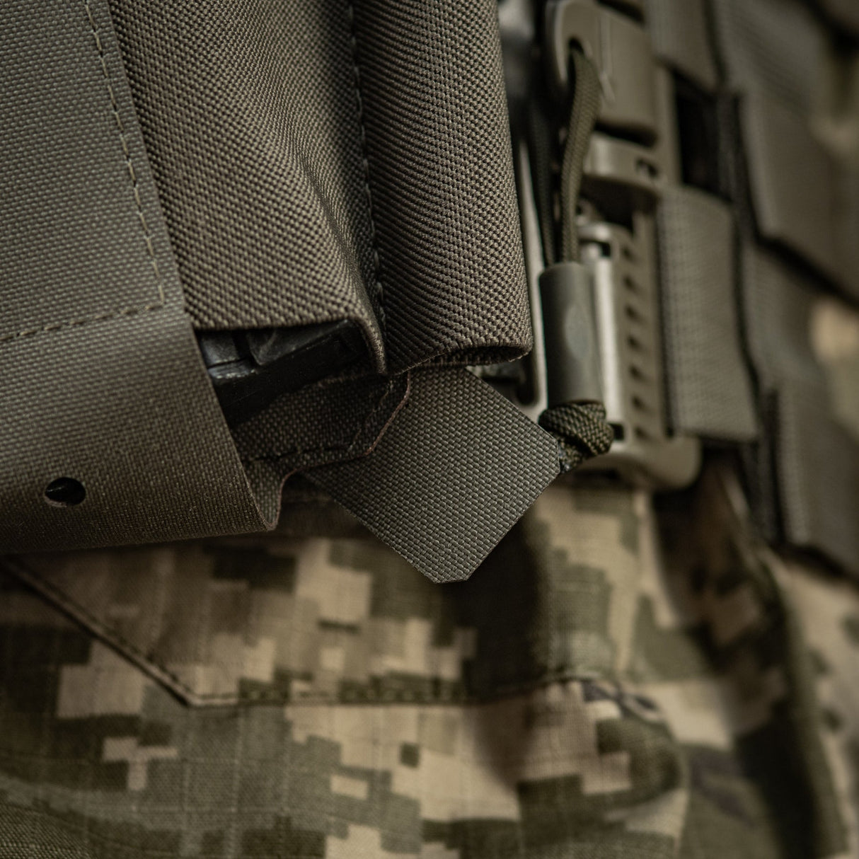 M-Tac Front Panel for Cuirass QRS Three Mags Plate Carrier, alternate view 61