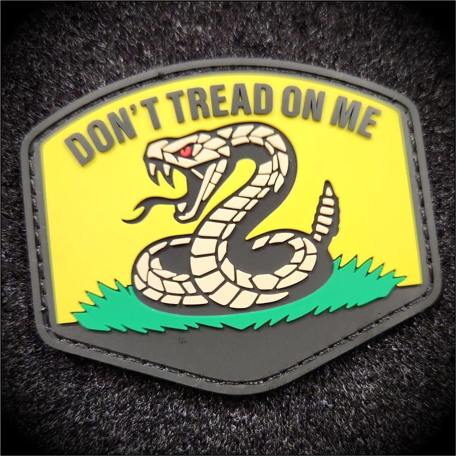 V.2.0 - Don't Tread On Me - 3 Inch - PVC Patch, alternate view 2