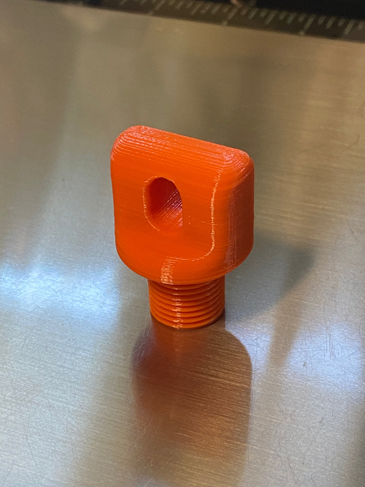 1/4" Bottle Thread Tank Hanger — alternate view 2
