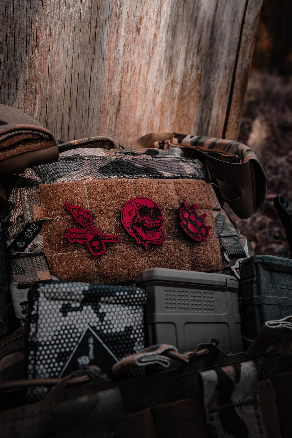 Mob Pack Leather Patch Set – Red — alternate view 2