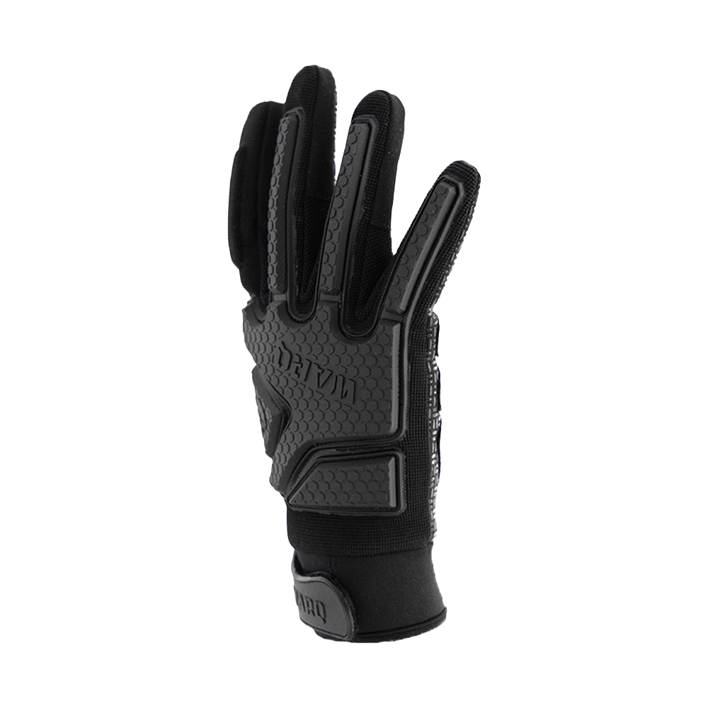 WARQ protective gloves secure grip detail